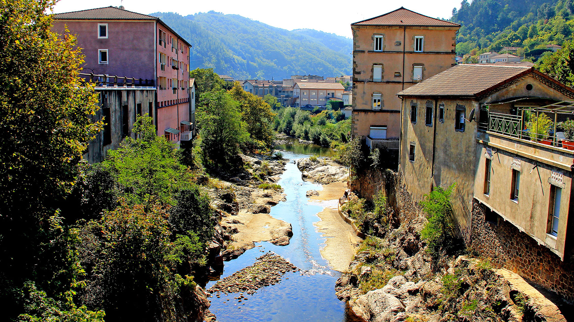 greta vals les bains - source vals les bains